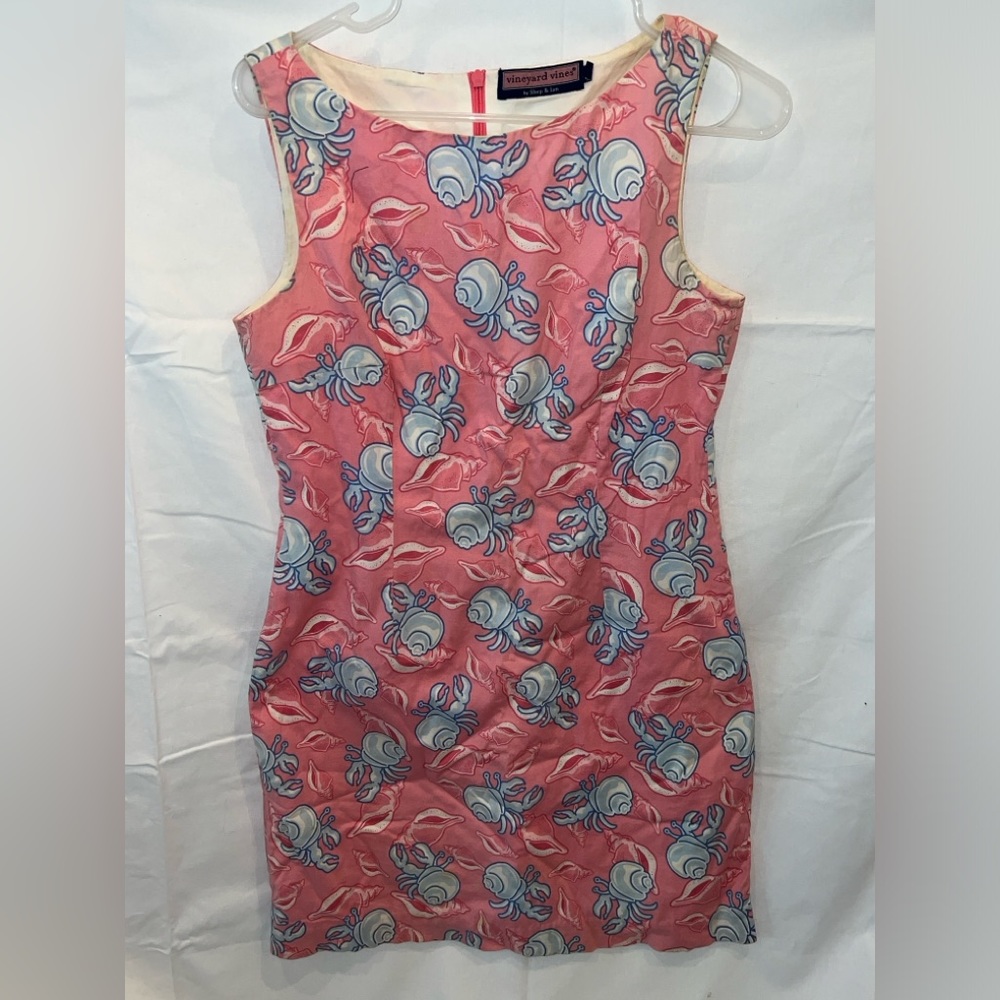 Vineyard vines shift dress, hermit crab pattern, size 4